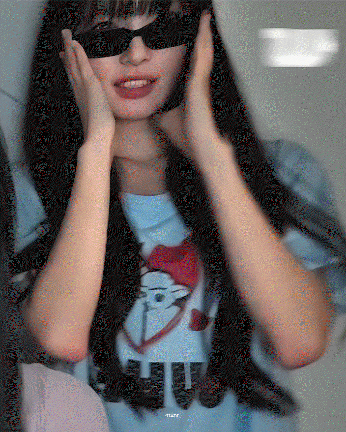 qVxTQE.gif