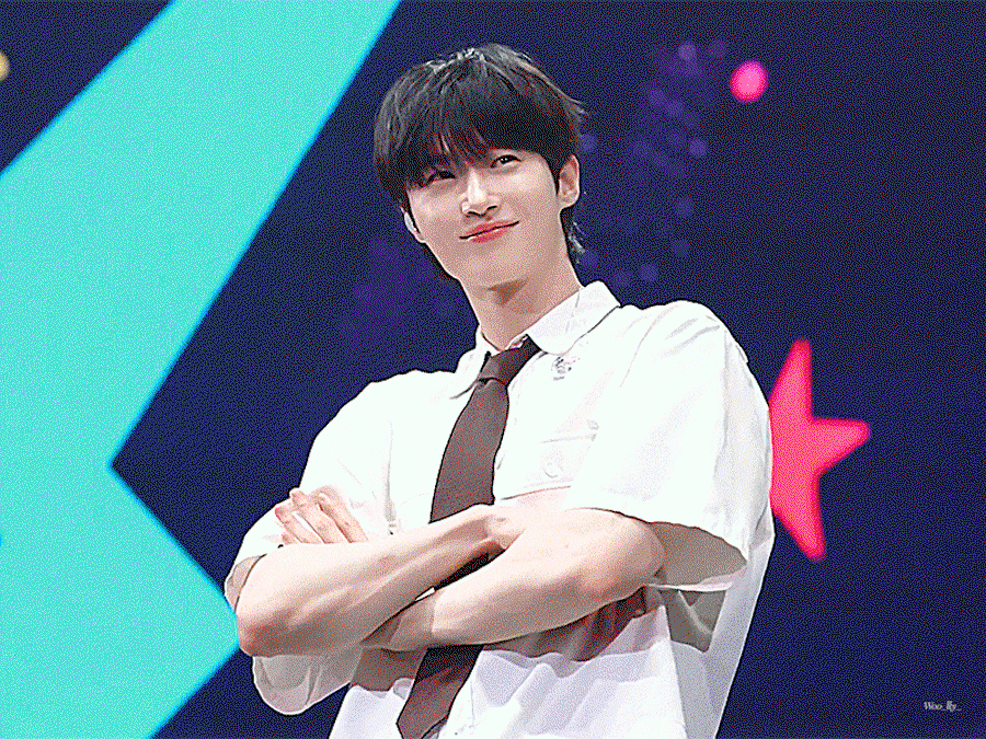 qWYXcK.gif