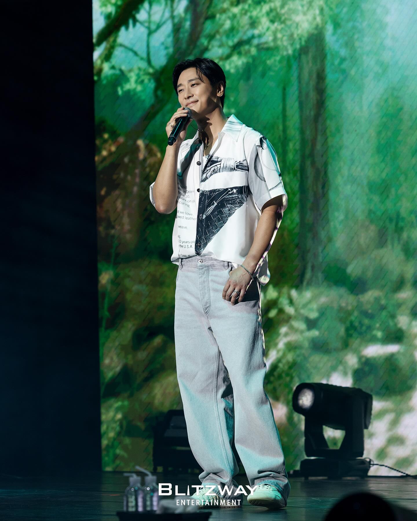 대만 팬미팅 현장 비하인드 컷 10