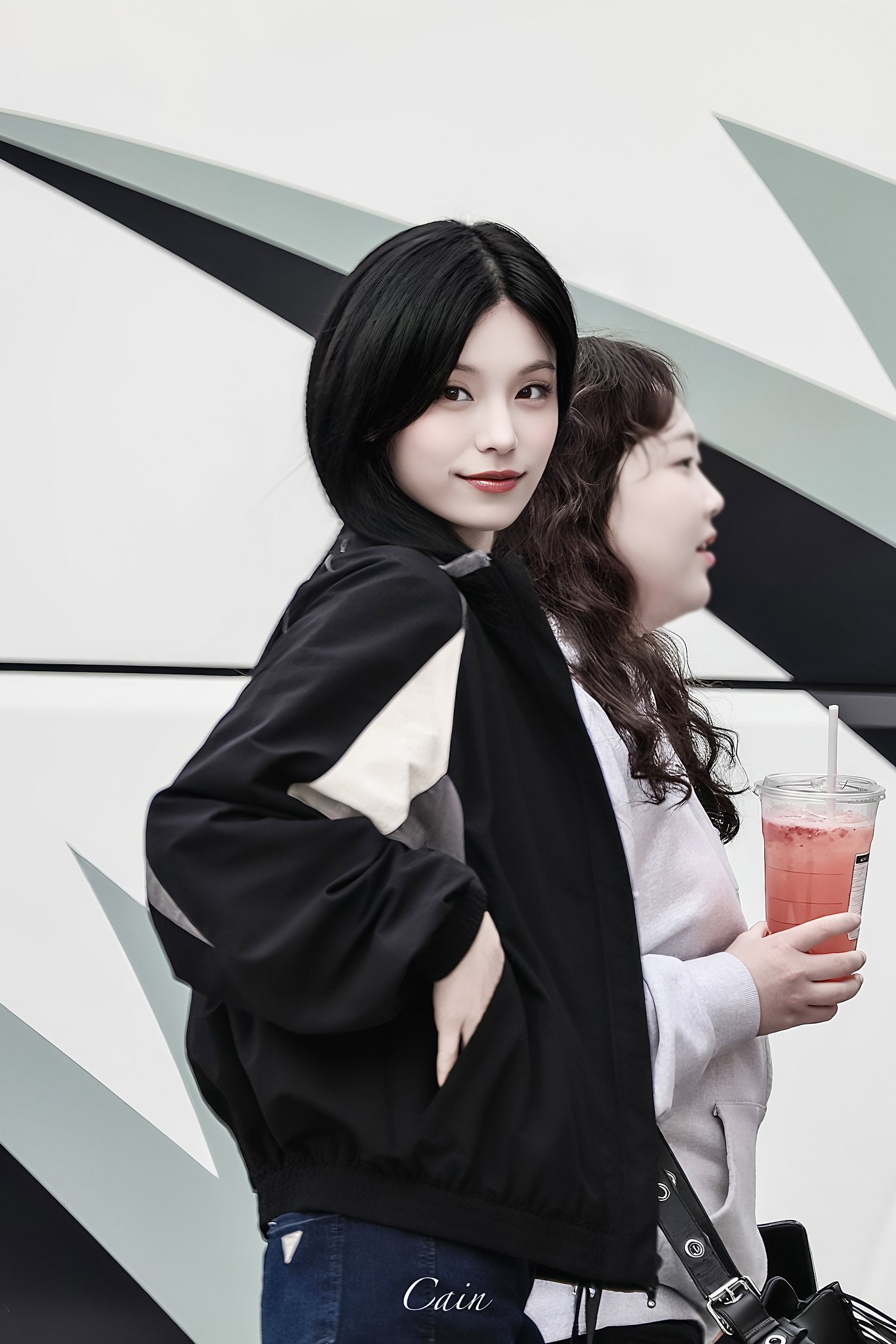 qgyqvJ