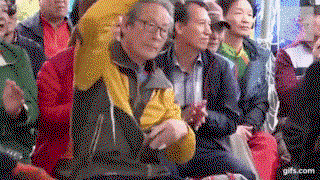 qhJyfx.gif