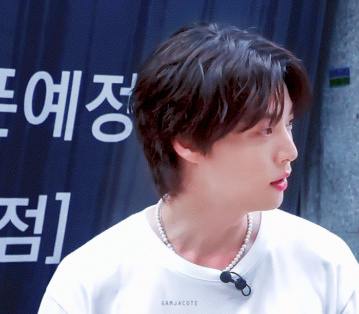 qhOxoP.gif