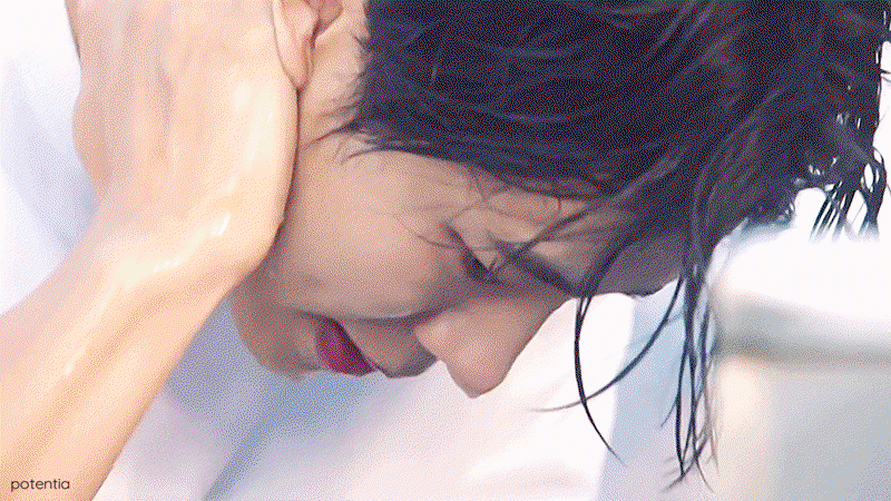 qhpJhX.gif