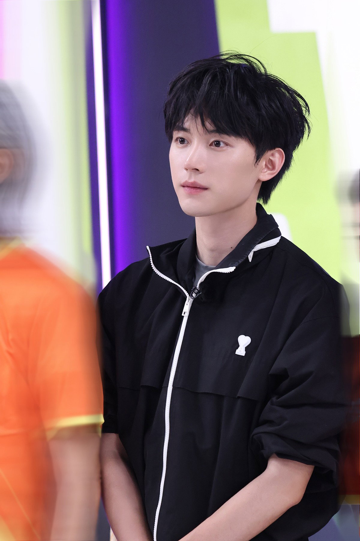 qiPofk