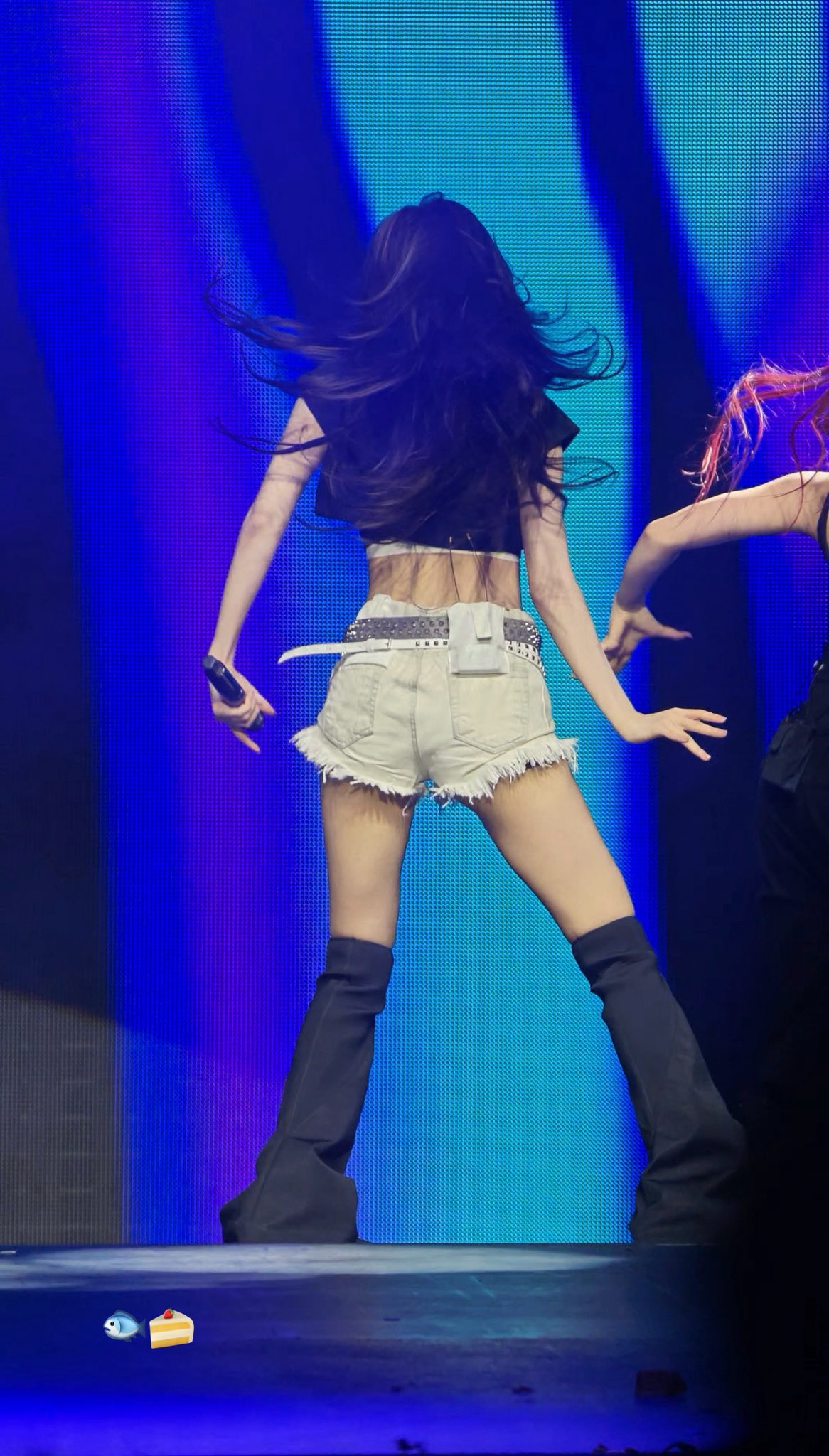 qjVUnY