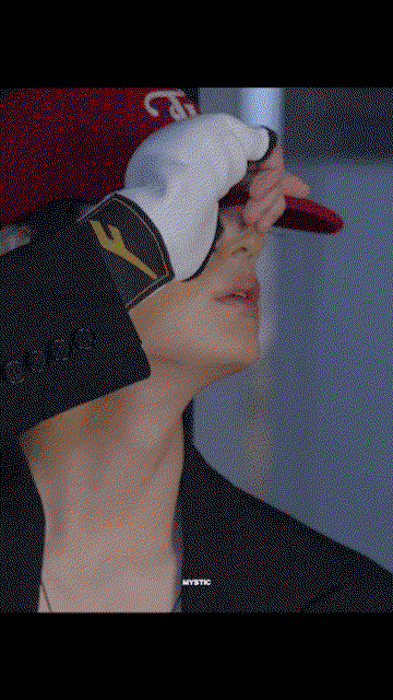 qjxxxe.gif