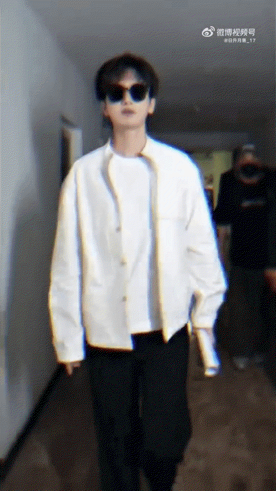qkERRb.gif