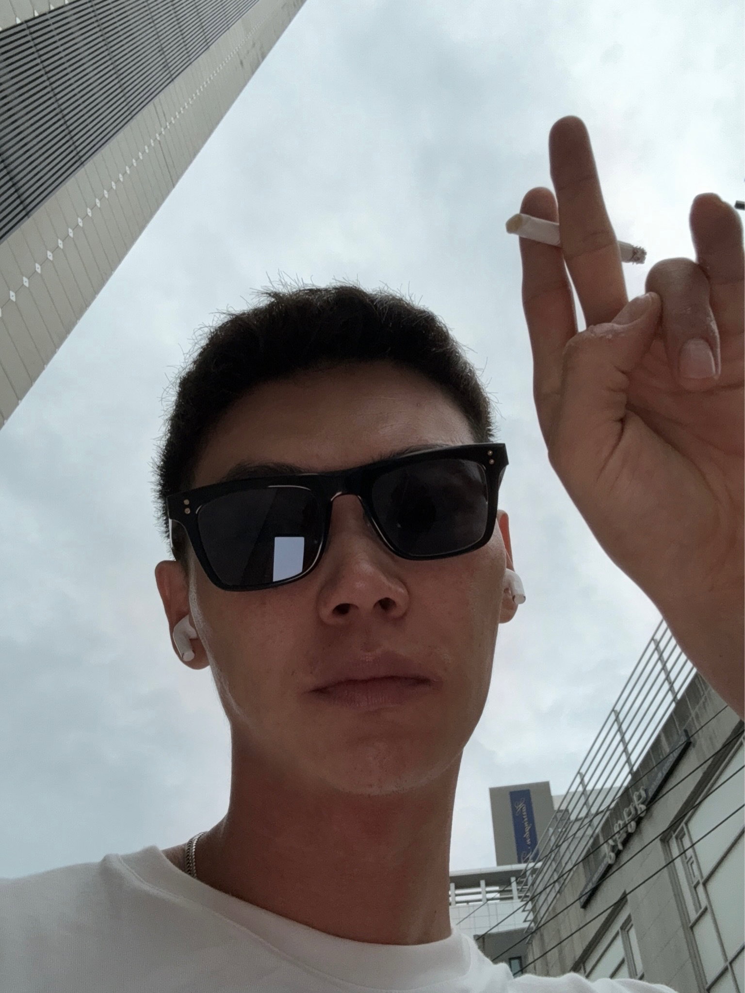 qrmKiu