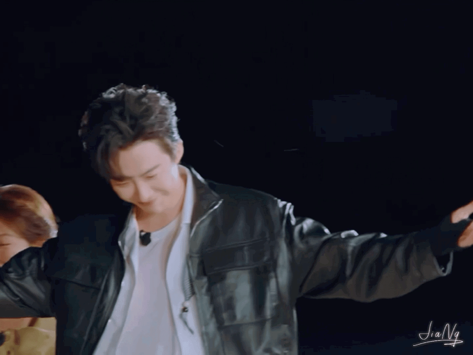 qrrAJF.gif