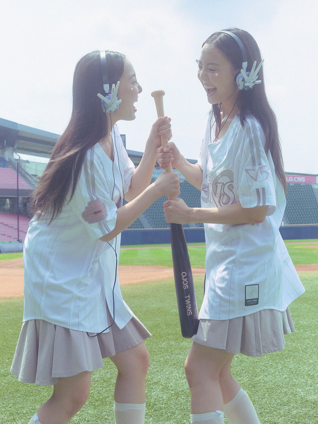 qtWFOs