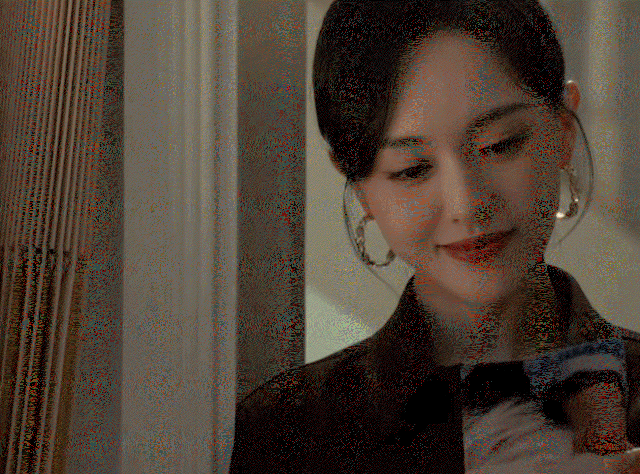 qwMjSx.gif