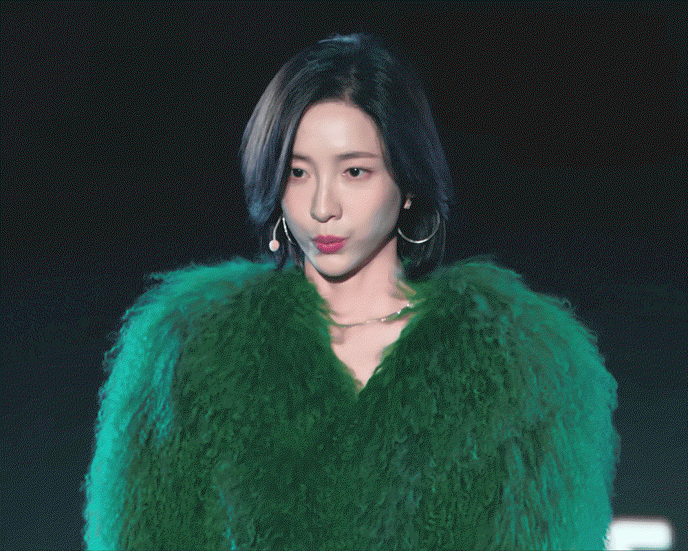 rFRZeI.gif