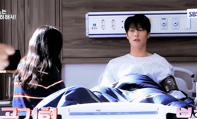 rGAyil.gif