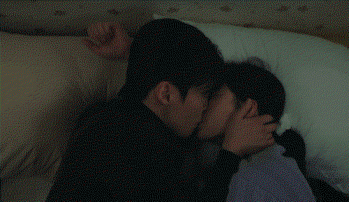 rLxrtB.gif