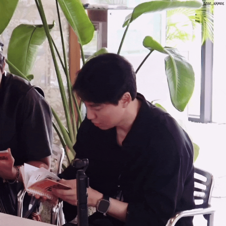 rNpaGu.gif