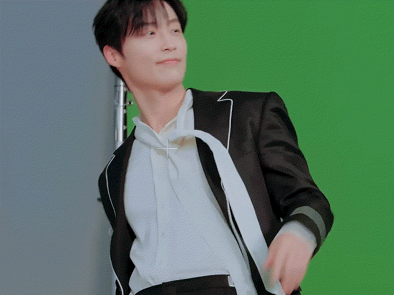 rRIwVF.gif