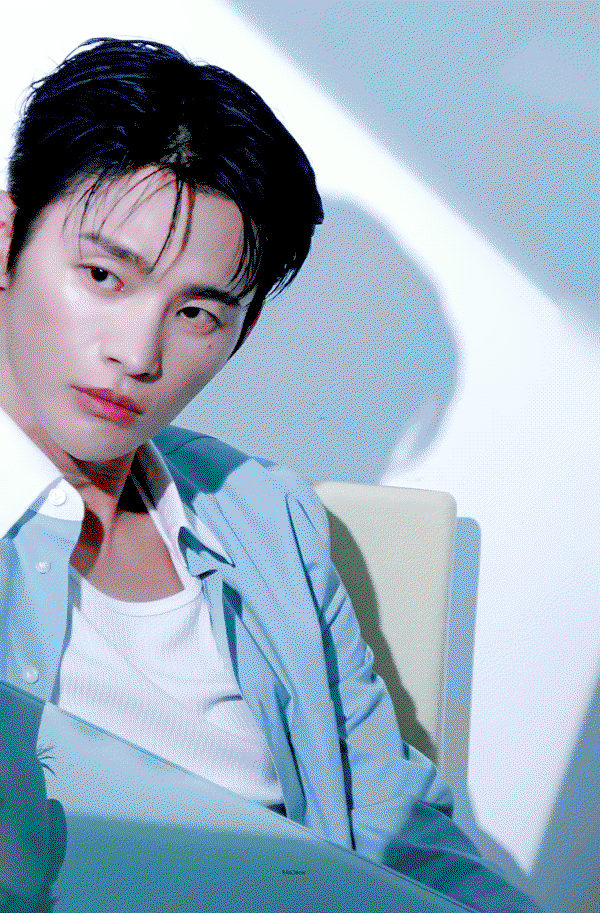 rWDYhb.gif