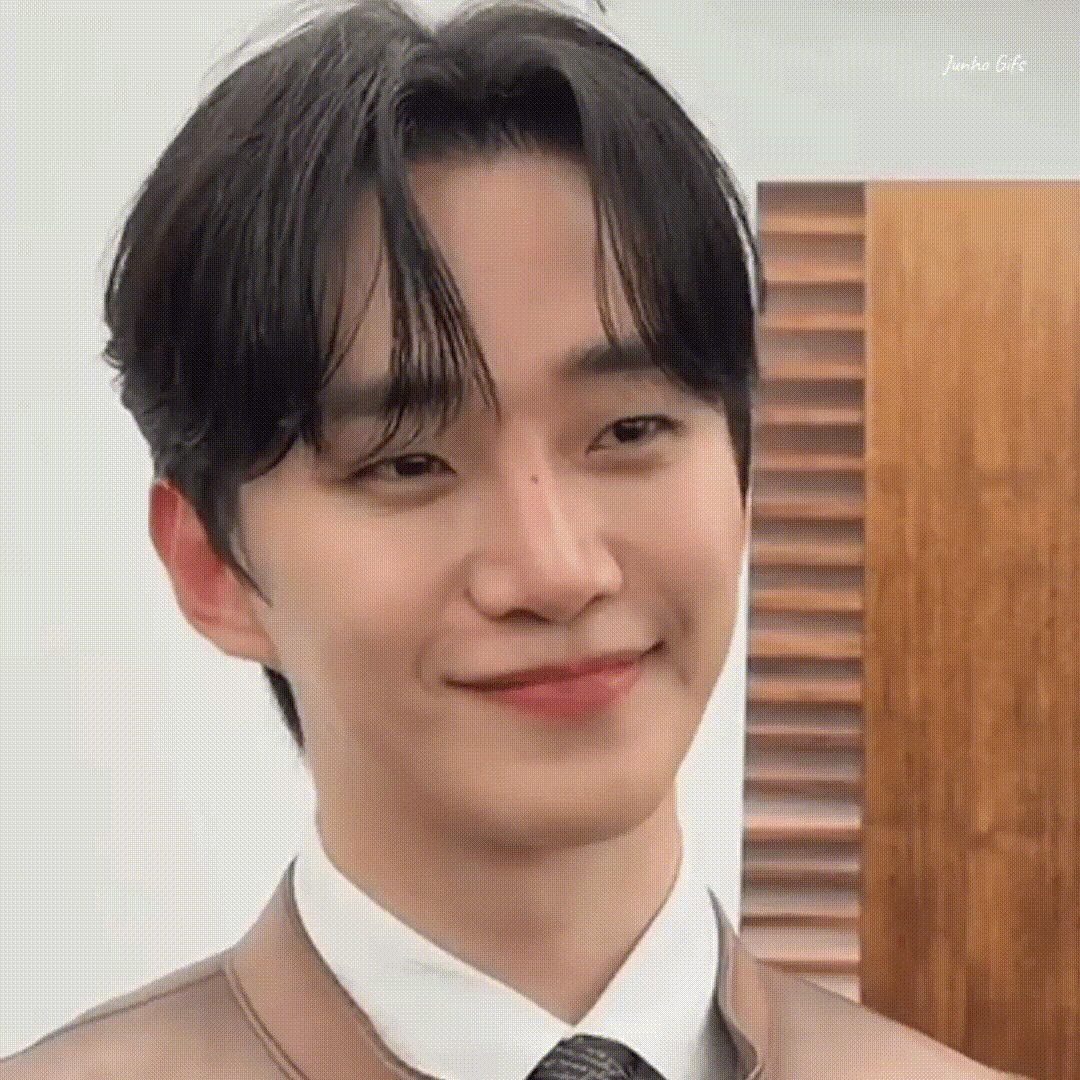 rYUtGl.gif