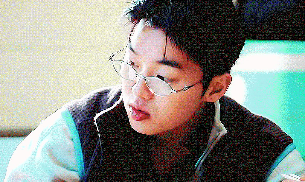 rZItAP.gif