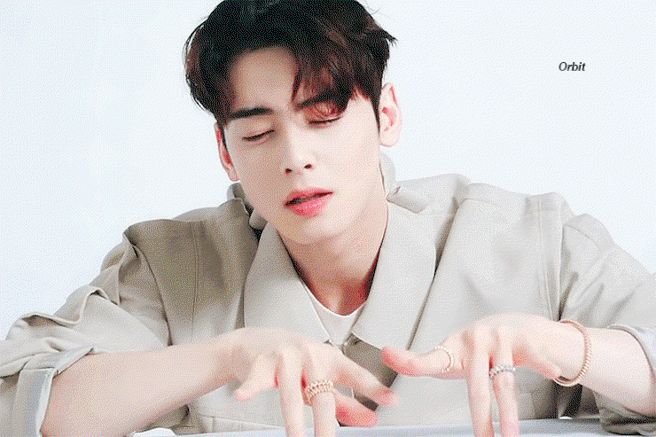 rhJKBh.gif