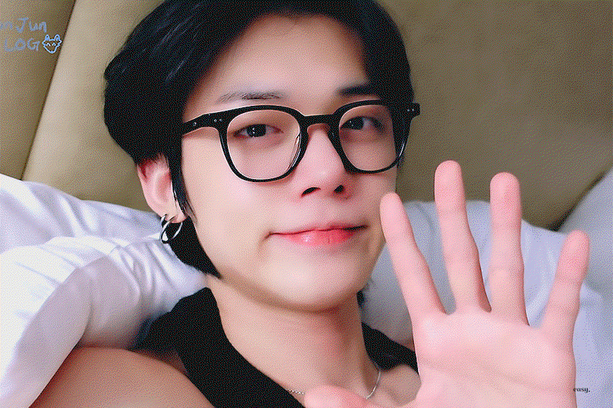 rlkbAH.gif