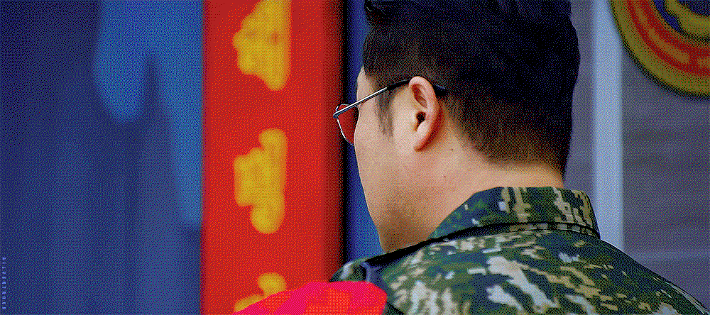 rolUUk.gif