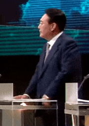 rqlchR.gif