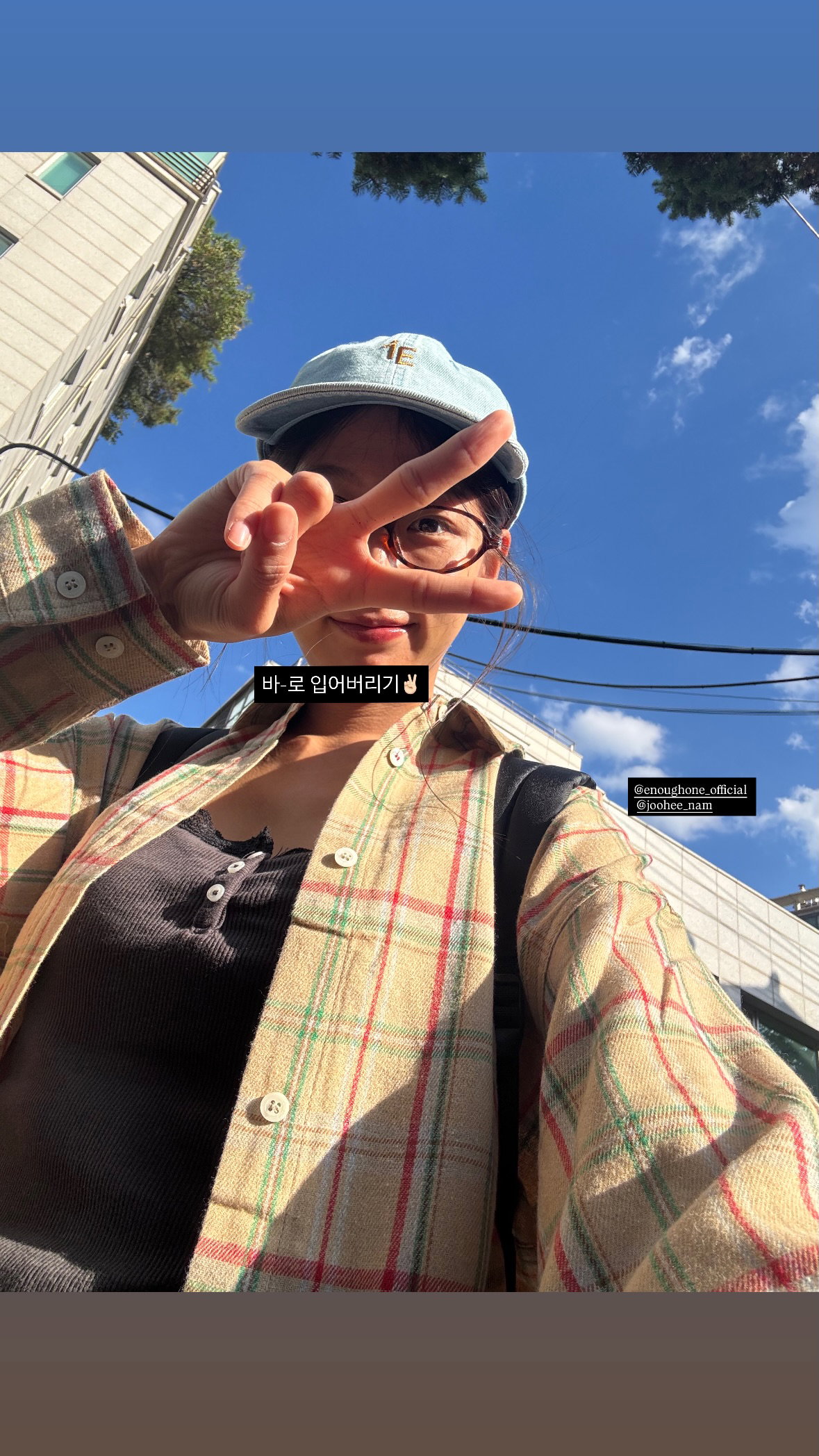 ryyWBi