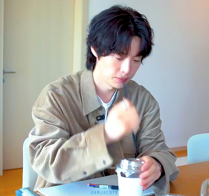 sAgvrK.gif