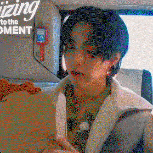 sGqKgM.gif