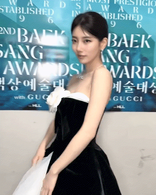 sXCKUn.gif