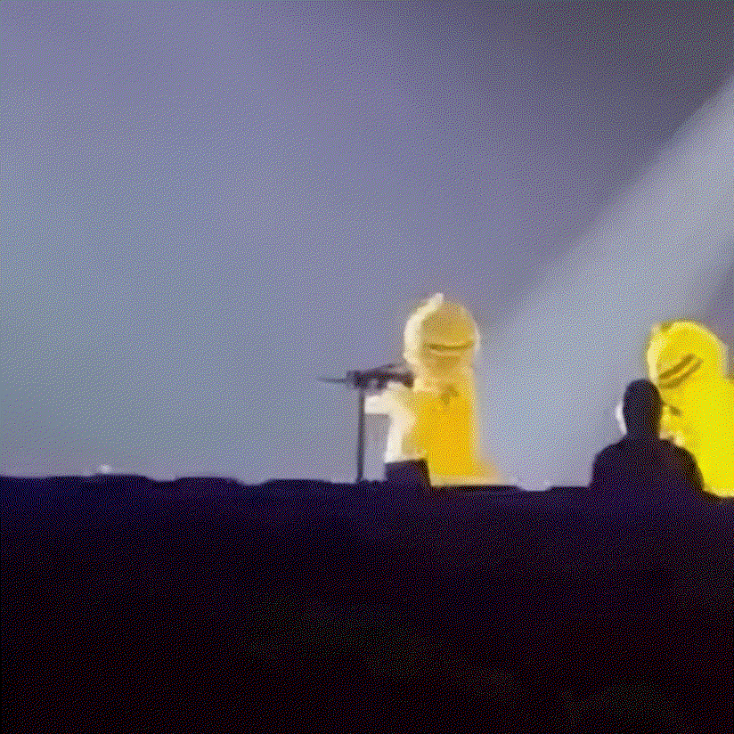 sXDqfz.gif