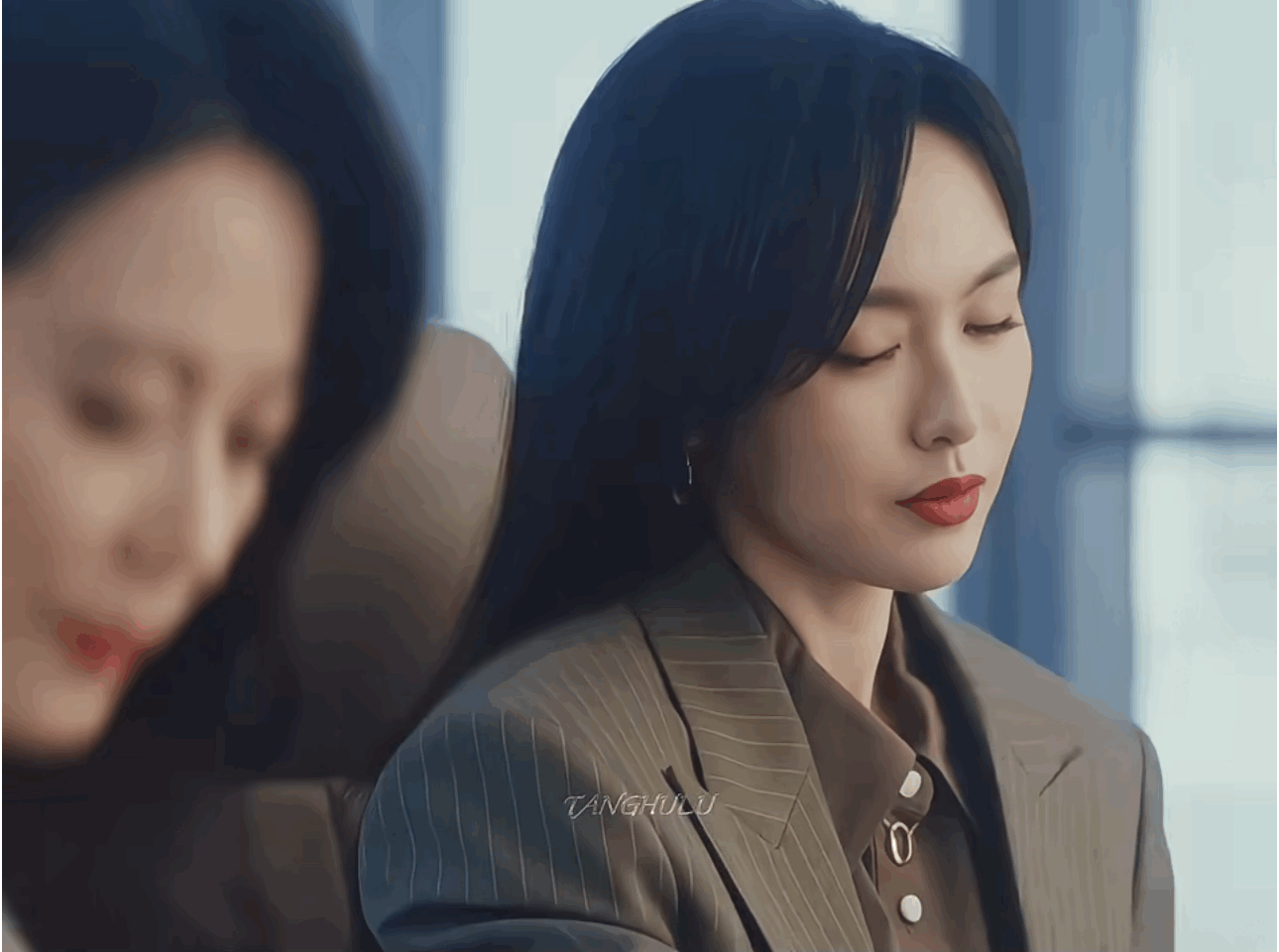 sYGPda.gif