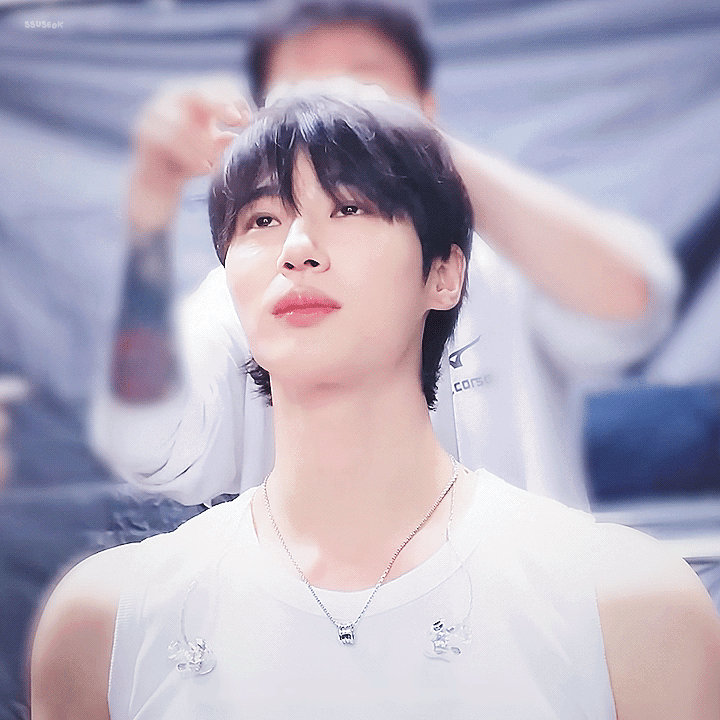 smXJUo.gif