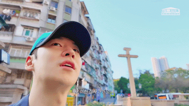sszRMq.gif