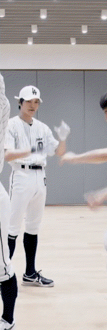 sydGDb.gif