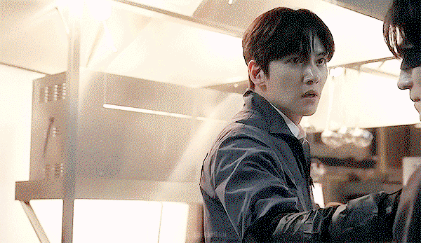 tFSqvl.gif
