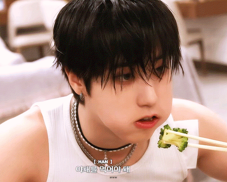 tHNgIX.gif