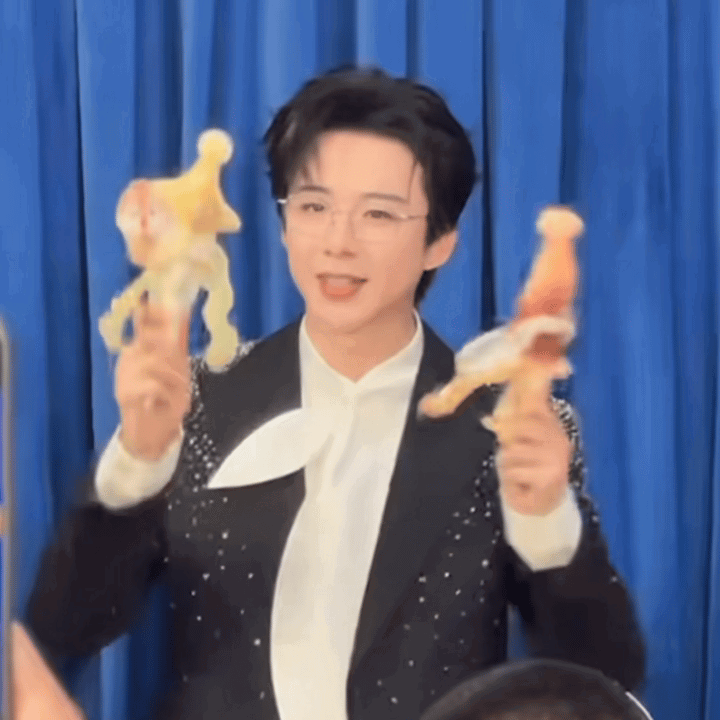 tIIOKJ.gif
