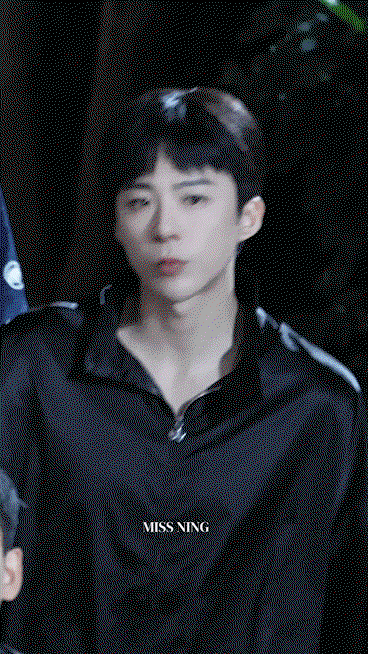 tKiDkE.gif