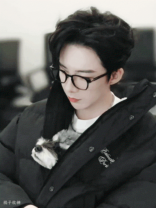 tWJxDX.gif