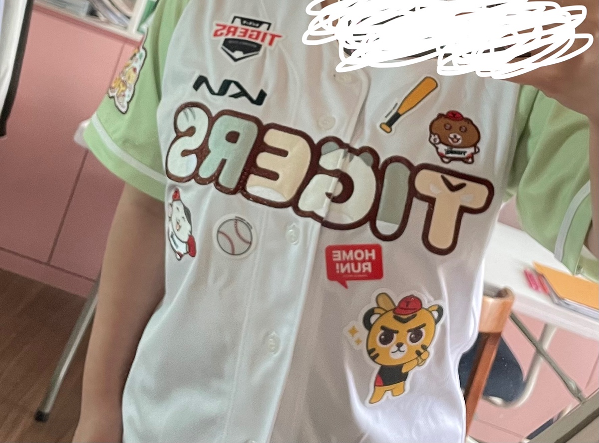 tckJsR