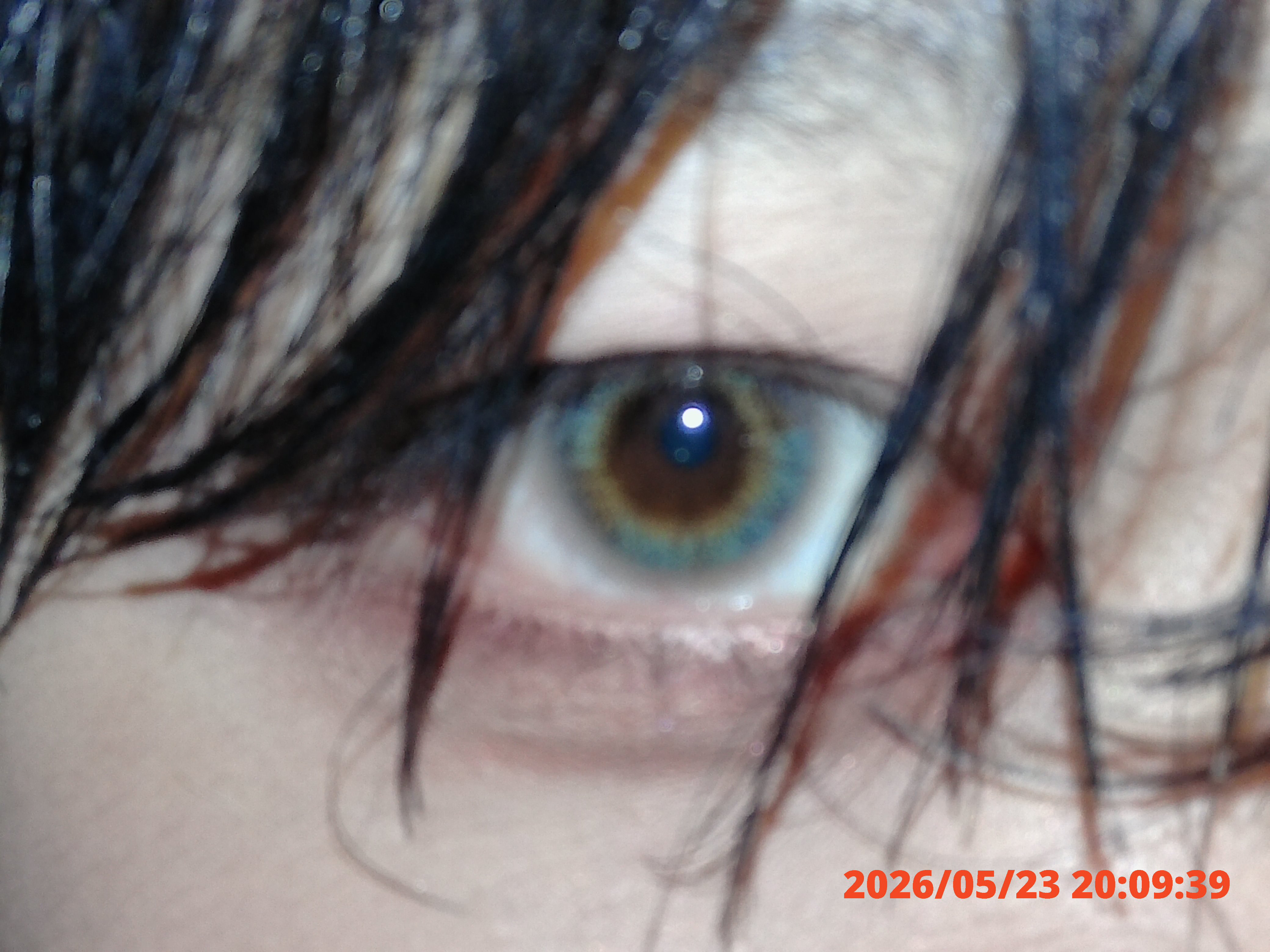 tkcFgS