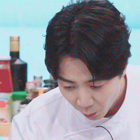 tycdwO.gif