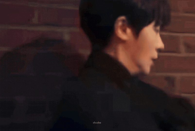 uEVHAc.gif