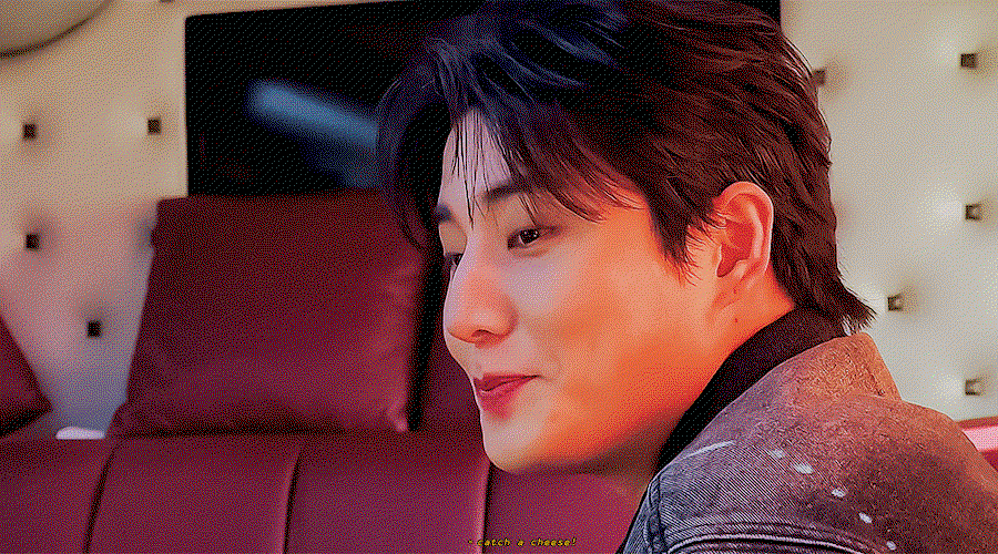 uTkKXc.gif
