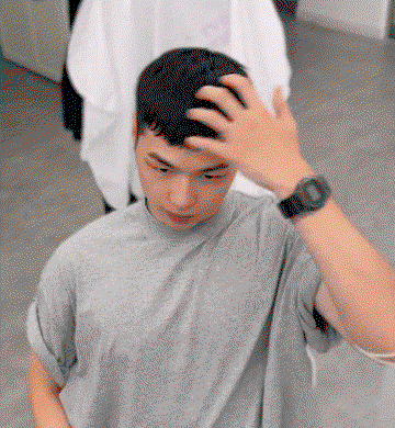 uXhktb.gif