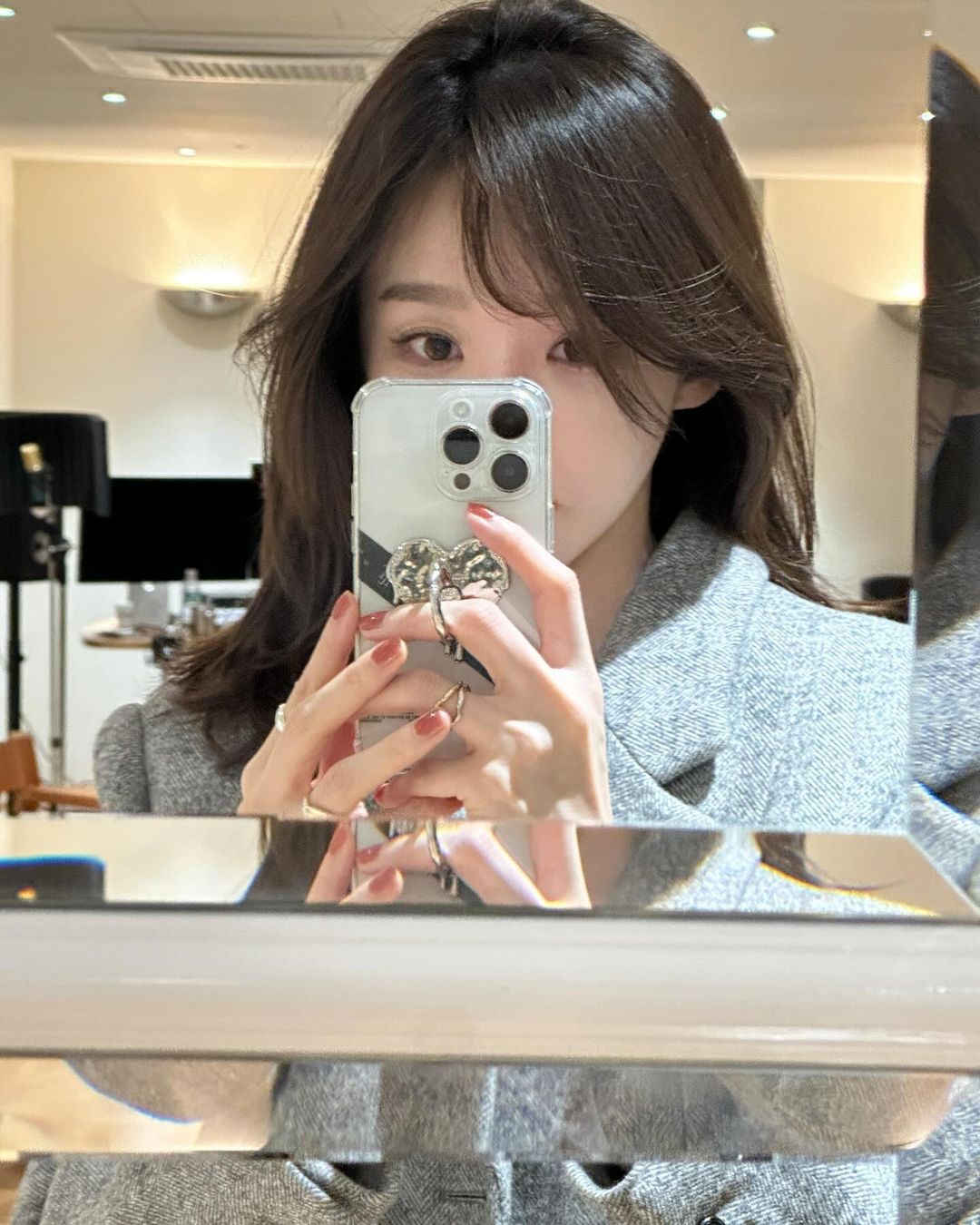 더쿠 - 인생 헤어스타일 찾은 것 같은 최근 강민경