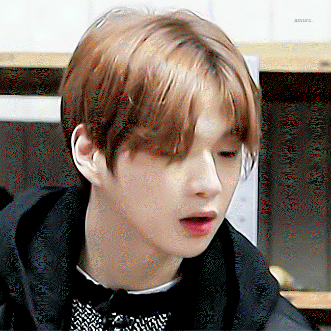 uhsFlk.gif