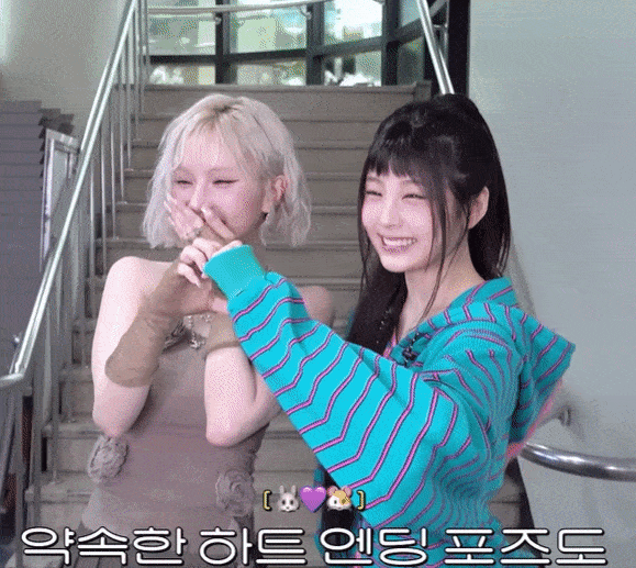 ujGwhT.gif